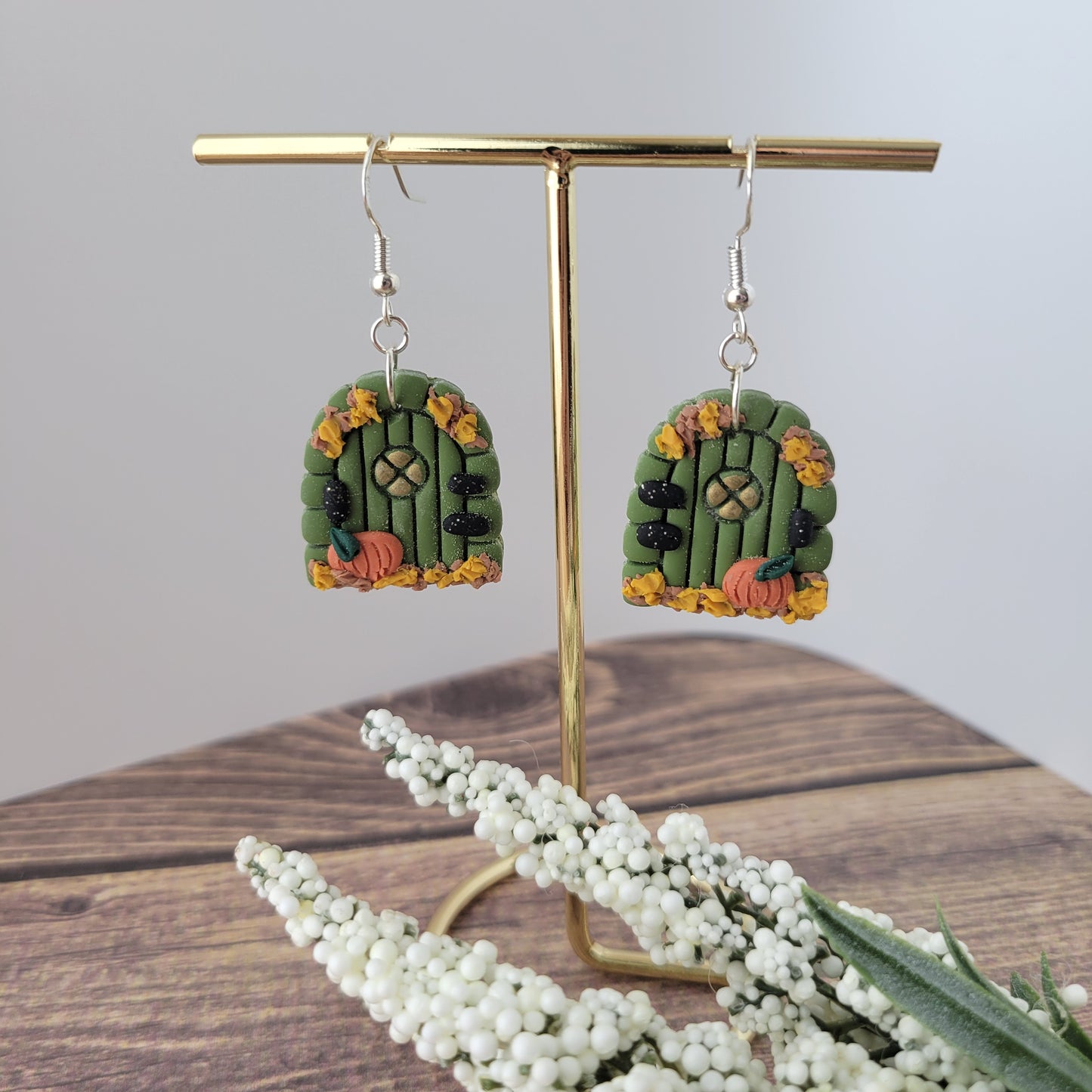 Fairy Door Dangle | Green with Pumpkin