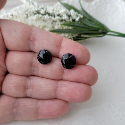 Circle Studs | Black | Darkest Night