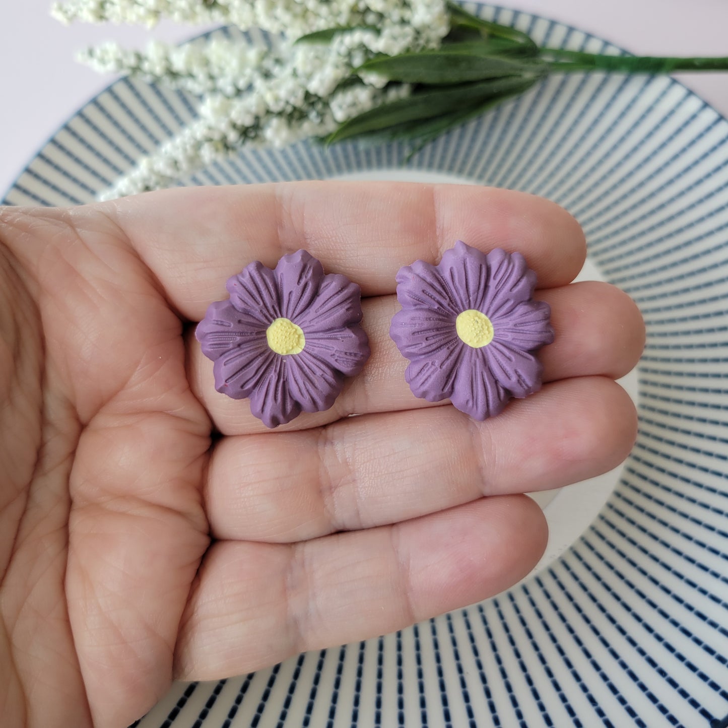 Flower Studs (Large) | Purple Wisteria