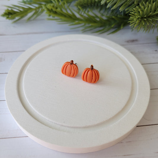 Pumpkin Studs | Orange