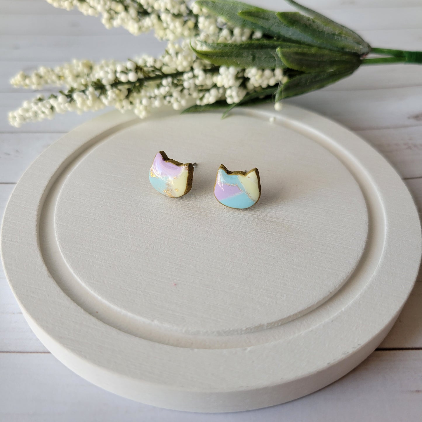 Kitty Studs | Spring Marble