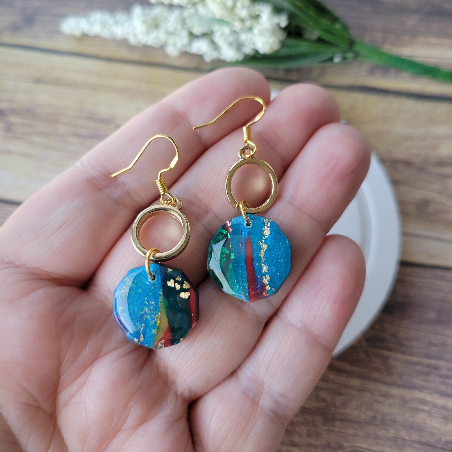 Tessa Dangle | Multi Colored Marble | Charm