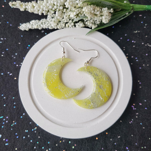 Moon Dangle | Yellow Marble