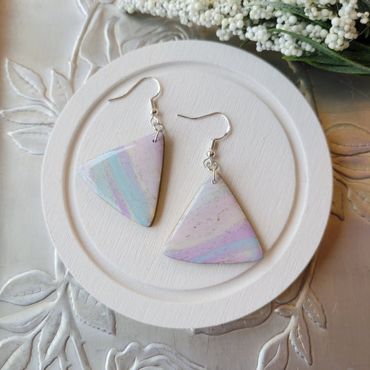 Triangle Dangle | Spring Marble