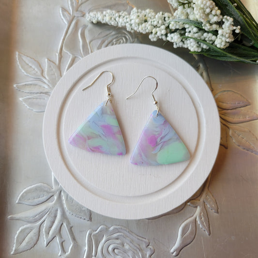 Triangle Dangle | Spring Marble