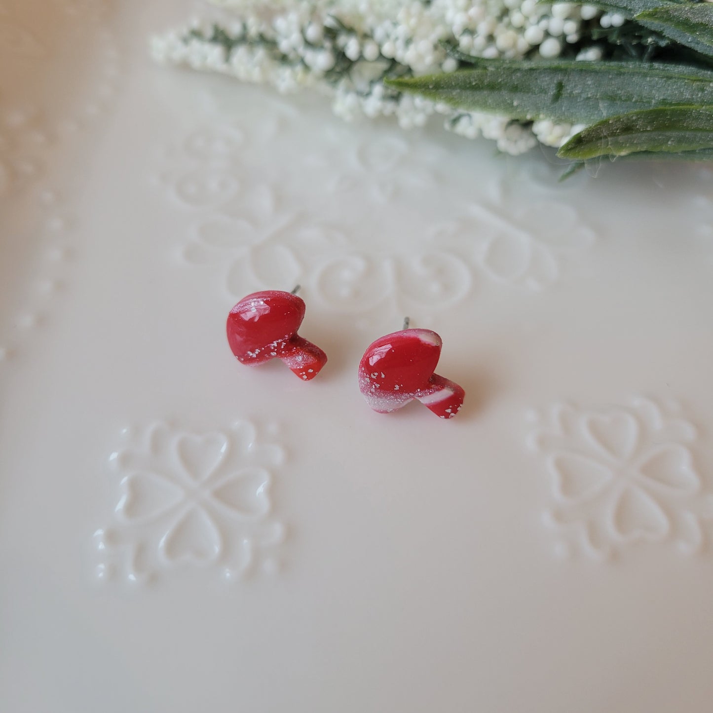 Mushroom Studs | Red Marble