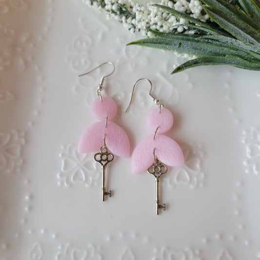 Molly Dangle | Light Pink | Key Charm