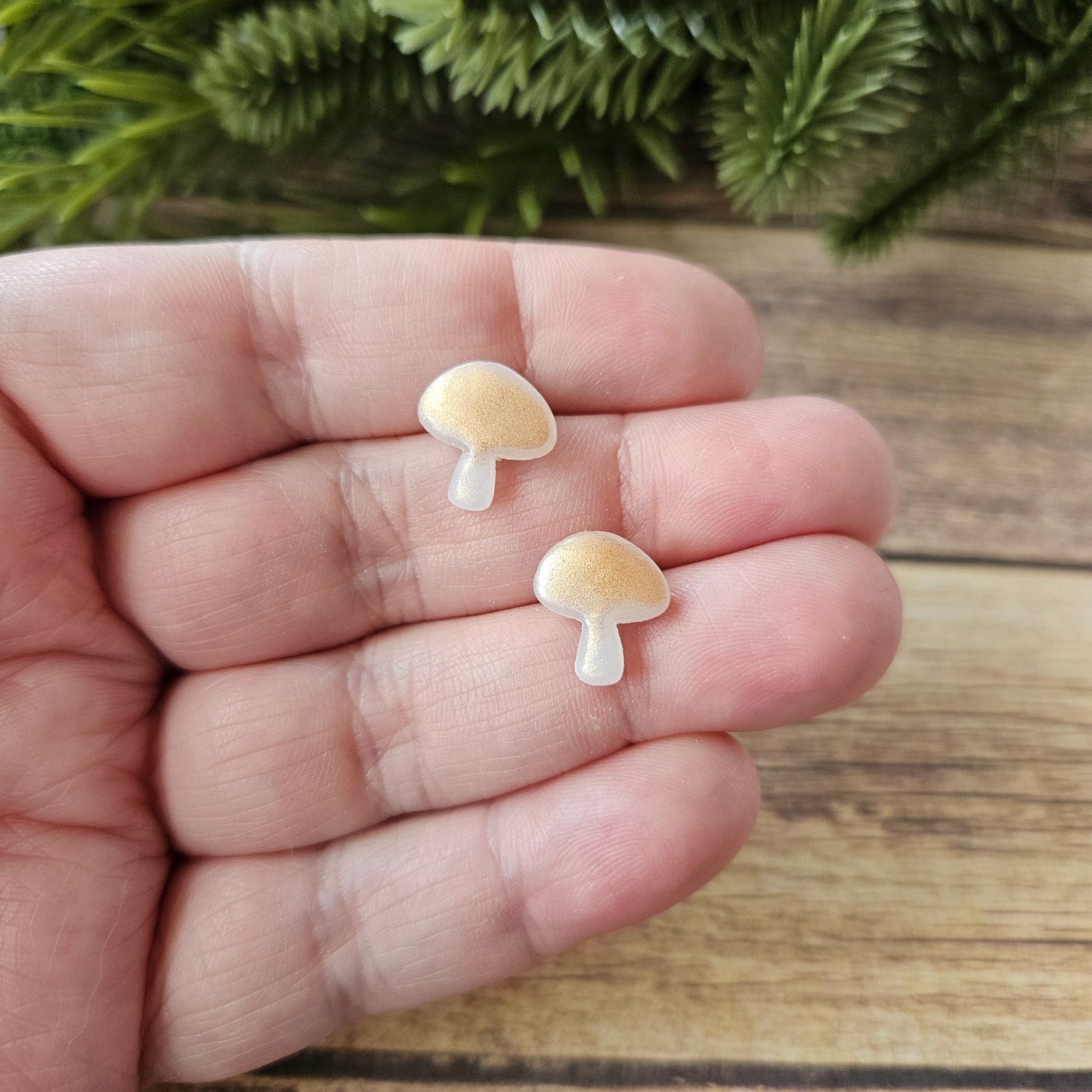 Jelly Mushroom Studs