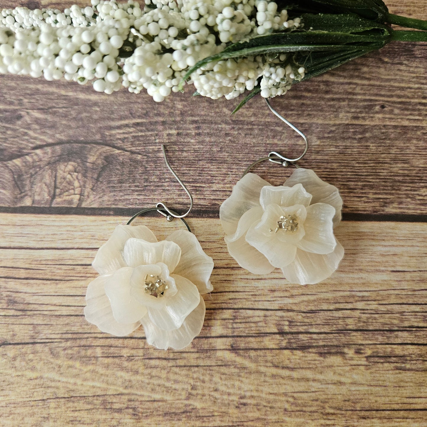 Medium Translucent Sculpted Flower Dangle